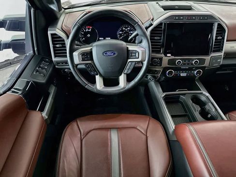 Certified 2022 Ford F250 Platinum AWD/4WD image 10