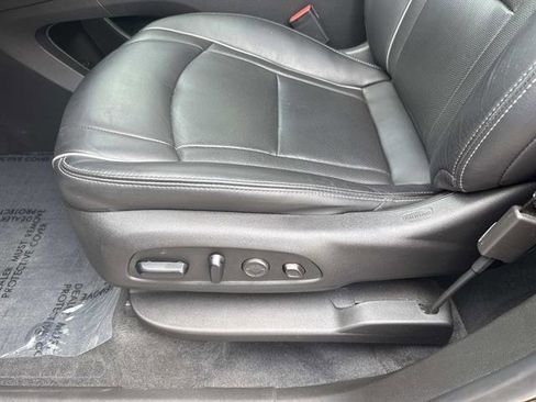 Used 2021 Buick Enclave Avenir w/ Avenir Technology Package AWD/4WD image 13