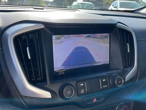 Used 2021 GMC Terrain SLT image 20