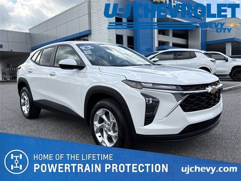 New 2026 Chevrolet Trax LS w/ LS Convenience Package image 1