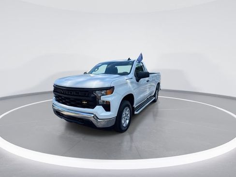 Used 2025 Chevrolet Silverado 1500 W/T RWD image 4