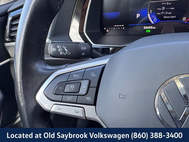 Certified 2024 Volkswagen Jetta SE FWD image 37