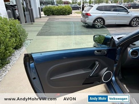 Used 2016 Volkswagen Beetle 1.8T SE FWD image 12