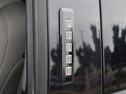 Used 2016 Ford F150 XLT AWD/4WD image 48