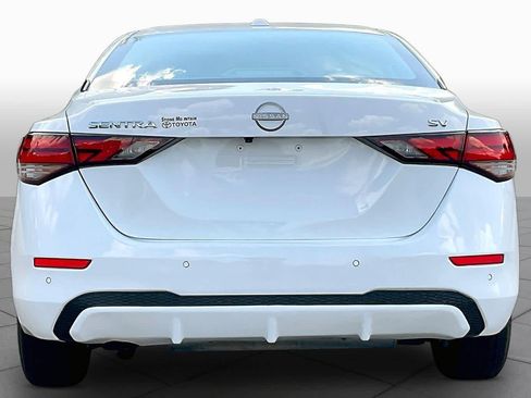 Used 2024 Nissan Sentra SV FWD image 5