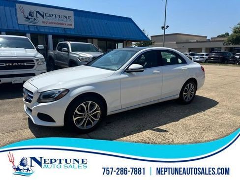 Used 2018 Mercedes-Benz C 300 4MATIC Sedan image 1