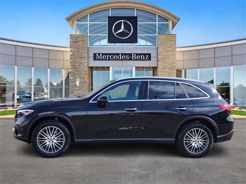 Certified 2026 Mercedes-Benz GLC 300 4MATIC image 2