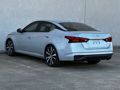 Used 2021 Nissan Altima 2.5 SR FWD image 47