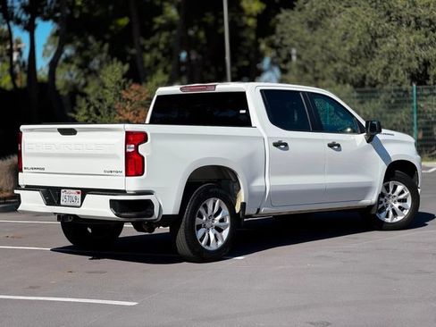 Used 2021 Chevrolet Silverado 1500 Custom RWD image 9