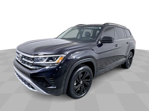 Used 2022 Volkswagen Atlas SE image 40