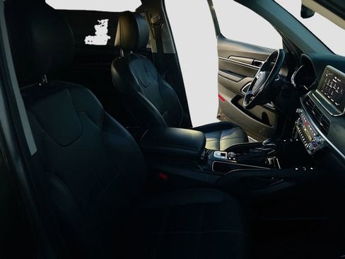 Used 2022 Kia Telluride EX w/ Towing Package image 27