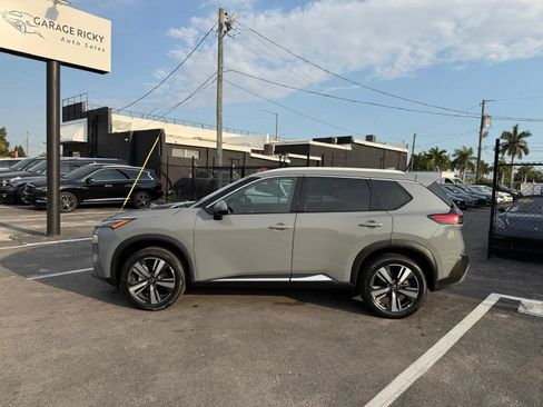 Used 2021 Nissan Rogue SL AWD/4WD image 8