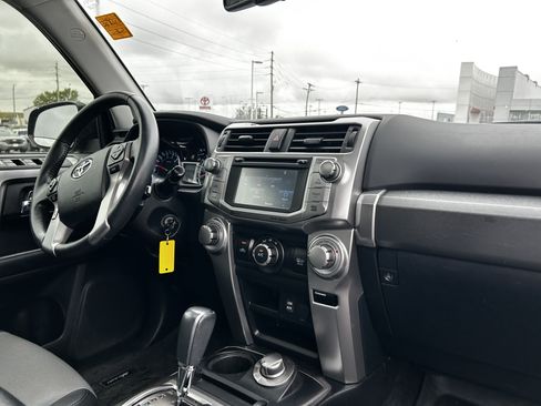 Used 2019 Toyota 4Runner SR5 Premium AWD/4WD image 14