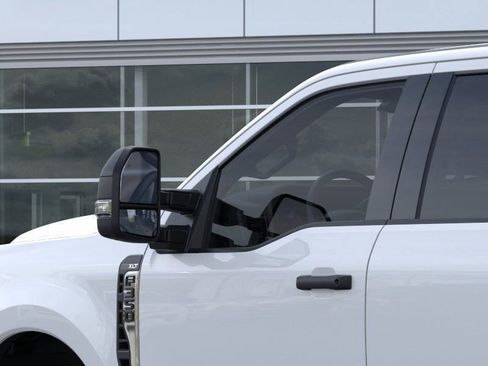 New 2026 Ford F350 XLT w/ FX4 Off-Road Package AWD/4WD image 20