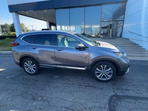Used 2022 Honda CR-V Touring image 9