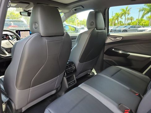 Certified 2024 Volkswagen ID.4 S RWD image 11