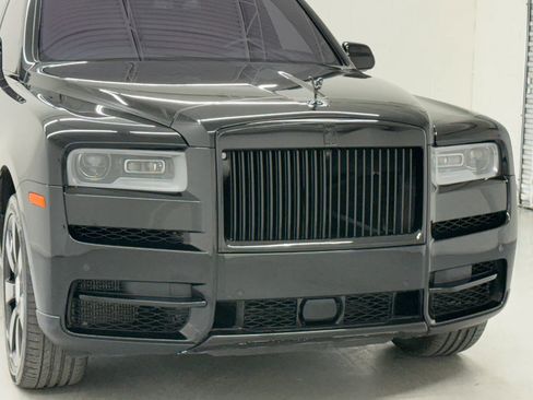 Used 2024 Rolls-Royce Cullinan AWD/4WD image 55