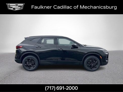 Used 2023 Chevrolet Blazer LT w/ Midnight/Sport Edition image 3