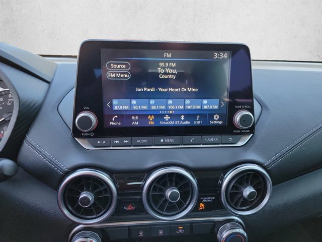 Used 2022 Nissan Sentra SV FWD image 15