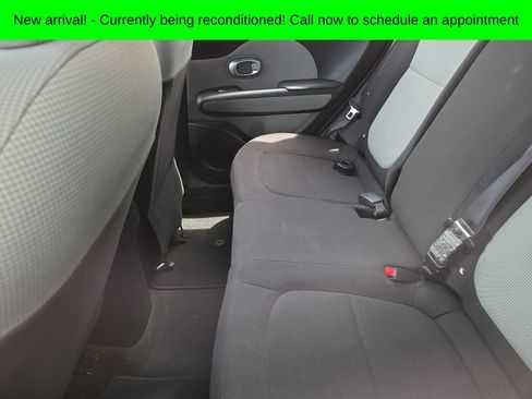 Used 2018 Kia Soul w/ Convenience Package FWD image 9