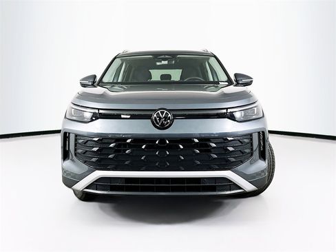 New 2026 Volkswagen Tiguan S image 5
