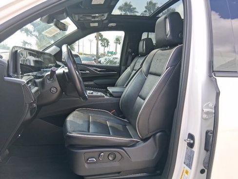 Used 2022 Cadillac Escalade Sport w/ Touring Package image 20