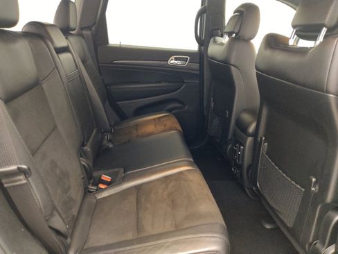 Used 2021 Jeep Grand Cherokee Laredo X RWD image 19