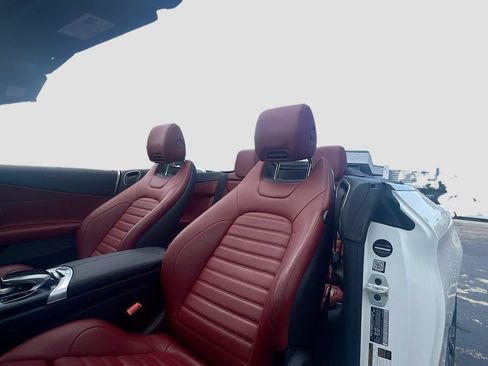 Used 2018 Mercedes-Benz C 300 4MATIC Cabriolet image 23