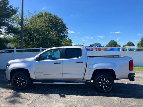 Used 2020 Chevrolet Colorado W/T w/ WT Convenience Package RWD image 5