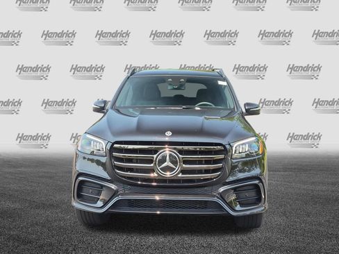 Used 2026 Mercedes-Benz GLS 450 4MATIC image 3