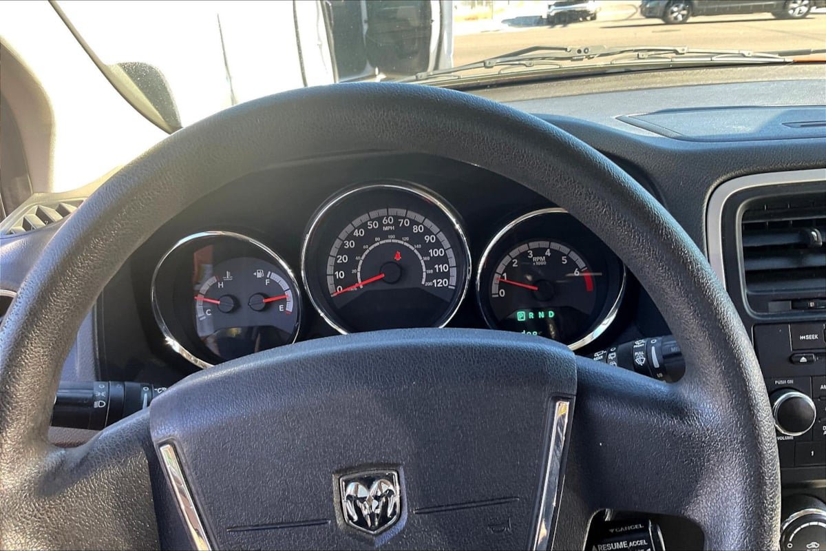 Used 2011 Dodge Caliber Heat FWD image 13