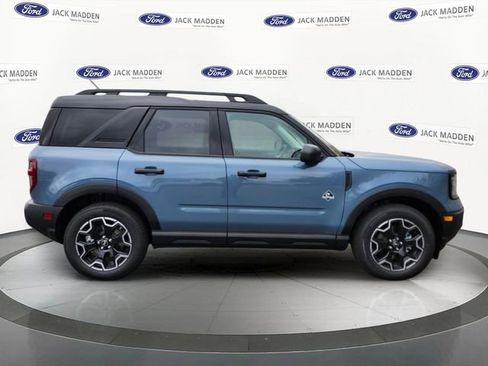 New 2026 Ford Bronco Sport Outer Banks AWD/4WD image 6