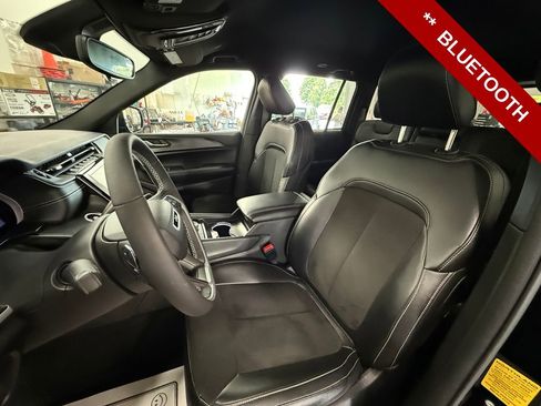 Used 2024 Jeep Grand Cherokee Altitude AWD/4WD image 15