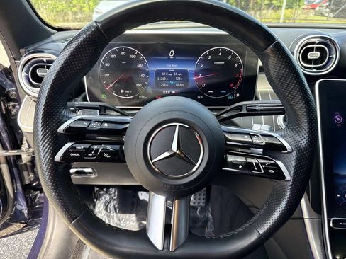Used 2023 Mercedes-Benz C 300 Sedan image 38