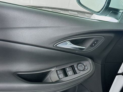 Used 2025 Buick Encore GX Preferred image 15