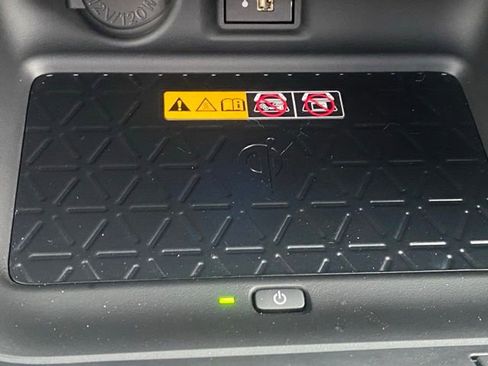 Certified 2025 Toyota RAV4 XSE AWD/4WD image 29