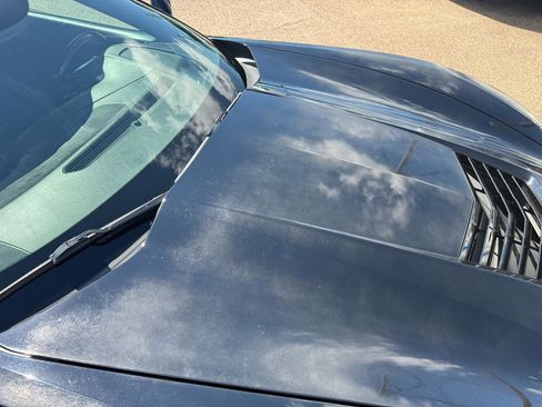 Used 2014 Chevrolet Corvette Stingray Convertible w/ 2LT Preferred Equipment Group RWD image 10