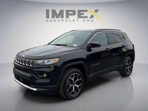 Used 2025 Jeep Compass Limited AWD/4WD image 1