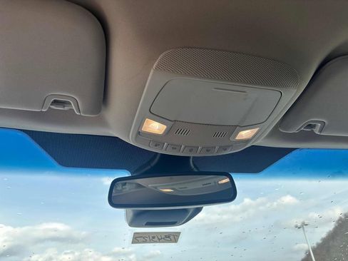 Used 2019 Ford Edge SE w/ SE Fleet Driver's Package image 20