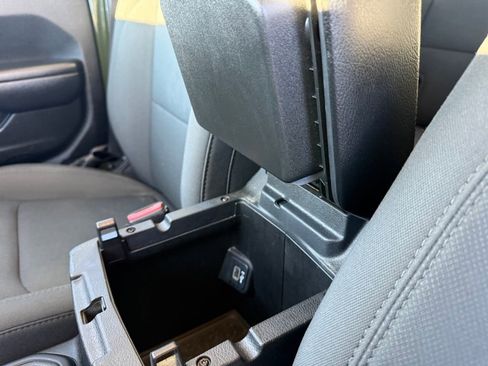 Used 2021 Jeep Wrangler Unlimited Sport image 23