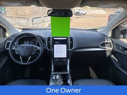 Used 2023 Ford Edge SEL w/ Sport Appearance Package image 2