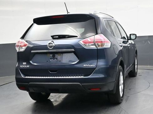 Used 2016 Nissan Rogue SV image 4