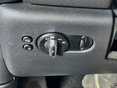 Used 2018 MINI Cooper S FWD image 10