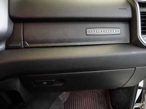 Used 2019 RAM 1500 Big Horn image 33
