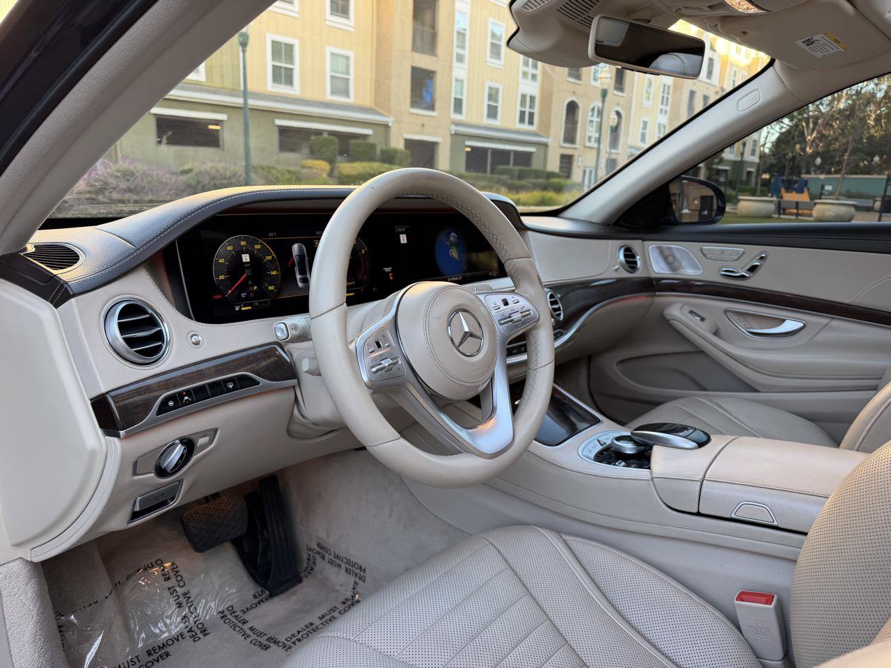 Used 2019 Mercedes-Benz S 560 Sedan image 37