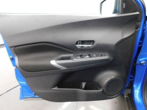 Used 2024 Nissan Kicks SV image 16