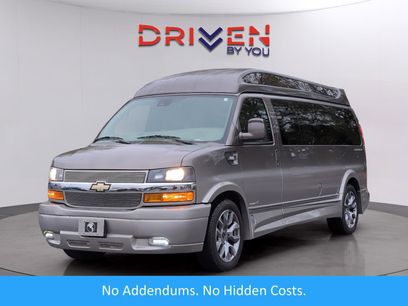 Used 2022 Chevrolet Express 2500 Extended w/ Enhanced Convenience Package