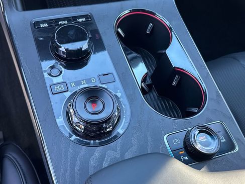 New 2026 Genesis GV80 3.5T e-SC image 33