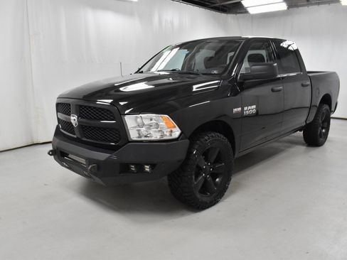 Used 2018 RAM 1500 Express w/ Express Value Package image 2
