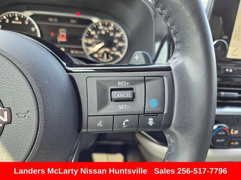 Used 2023 Nissan Pathfinder SL w/ SL Premium Package FWD image 27
